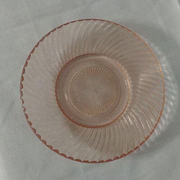 1930's Pink Federal Glass Diana Spiral Depression Glass Bread Plate 6" - Picture 2 of 5
